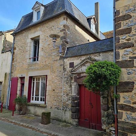 Villa Le Coeur De Fresnay Exterior foto